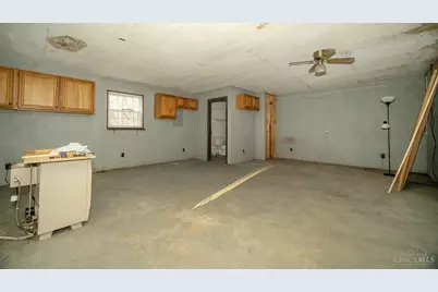 18300 US Rt 52, Green Twp, OH 45684 - Photo 36