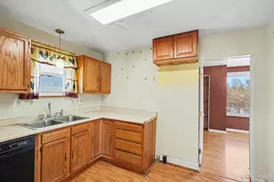 6214 Berauer Rd, Green Township, OH 45248 - Photo 14