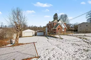 6214 Berauer Rd, Green Township, OH 45248 - Photo 4