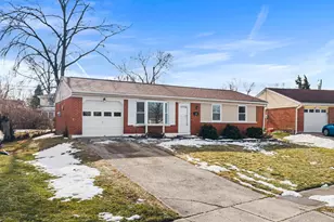 2171 Rangoon Ct, Forest Park, OH 45240 - Photo 2