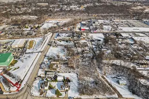 51 Grove Rd, Cincinnati, OH 45215 - Photo 6