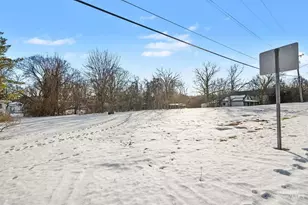 51 Grove Rd, Cincinnati, OH 45215 - Photo 2