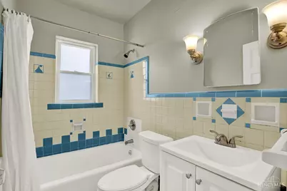 1226 Franklin Avenue, Cincinnati, OH 45237 - Photo 8