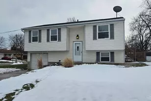 2845 Wilson Ave, Colerain Township, OH 45251 - Photo 2