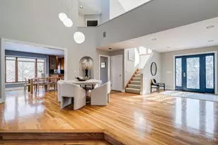 9883 Fawnrun Ct, Evendale, OH 45241 - Photo 6