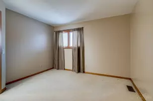 9883 Fawnrun Ct, Evendale, OH 45241 - Photo 30