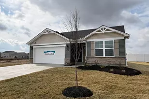 1181 Blue Spruce Ln, Wilmington, OH 45177 - Photo 1