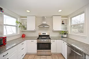 6876 Esther Ln, Madeira, OH 45243 - Photo 16