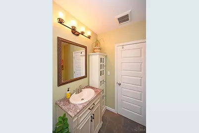 6876 Esther Lane, Madeira, OH 45243 - Photo 22