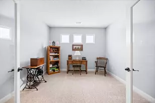 5100 Renaissance Park Dr, Middletown, OH 45005 - Photo 8