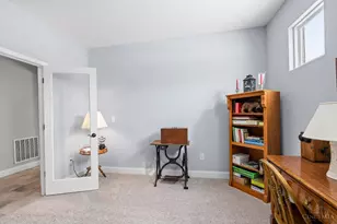 5100 Renaissance Park Dr, Middletown, OH 45005 - Photo 10