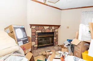 2248 O Reilly Rd, Perry Township, OH 45118 - Photo 10