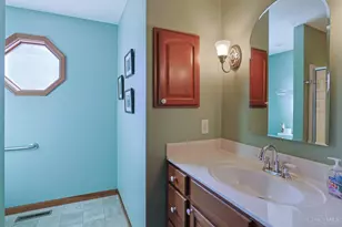 537 Cider Mill Way, Tipp City, OH 45371 - Photo 20
