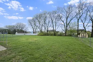 3835 Schroeder Dr, Fairfield Township, OH 45011 - Photo 2