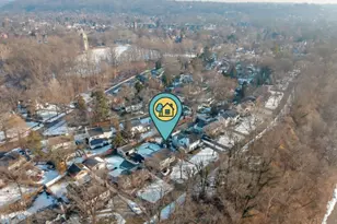 6602 Miami Bluff, Mariemont, OH 45227 - Photo 4