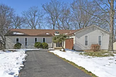 7597 Whitehall Circle W, West Chester, OH 45069 - Photo 4