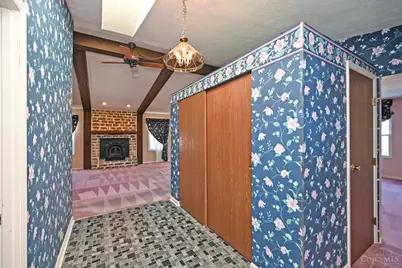 7597 Whitehall Circle W, West Chester, OH 45069 - Photo 6