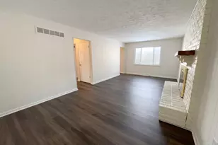 1719 Lindenhall Dr, Loveland, OH 45140 - Photo 10
