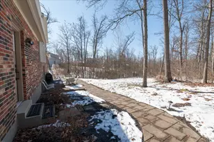 9621 Iris Dr, West Chester, OH 45241 - Photo 30