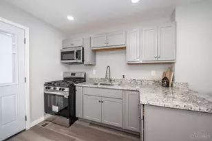 2528 Mariposa St, Colerain Township, OH 45231 - Photo 18