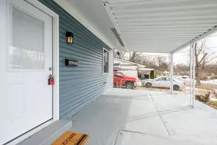 2528 Mariposa St, Colerain Township, OH 45231 - Photo 2