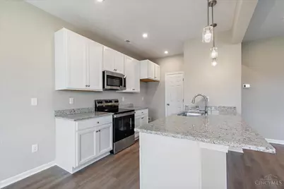 2091 Sunflower Place, Batavia, OH 45103 - Photo 4
