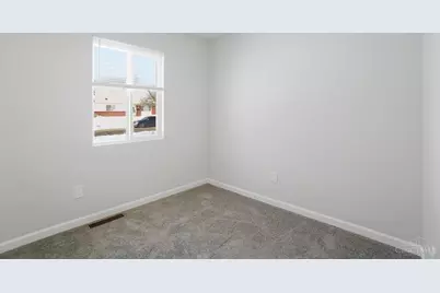 1876 Roosevelt Avenue, Cincinnati, OH 45240 - Photo 26