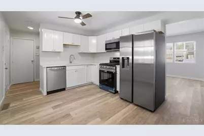 1876 Roosevelt Avenue, Cincinnati, OH 45240 - Photo 14