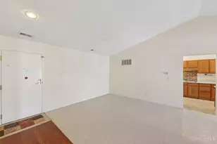 8021 Pinnacle Point Dr, West Chester, OH 45069 - Photo 4