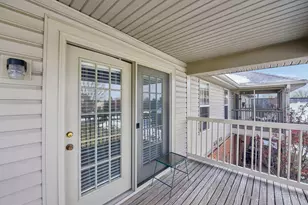 8021 Pinnacle Point Dr, West Chester, OH 45069 - Photo 16