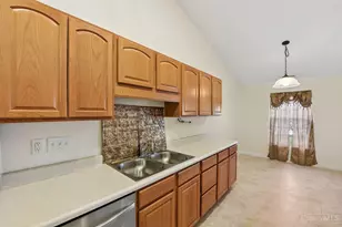 8021 Pinnacle Point Dr, West Chester, OH 45069 - Photo 30
