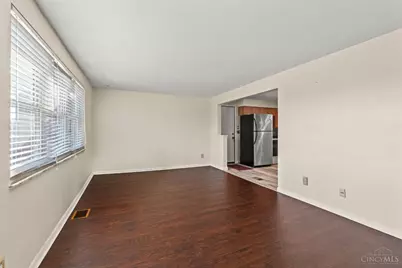 5623 Kay Drive, Miami Township, OH 45150 - Photo 4