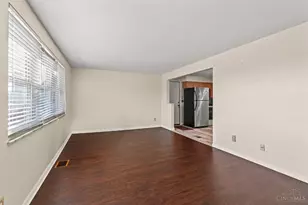 5623 Kay Dr, Miami Township, OH 45150 - Photo 4