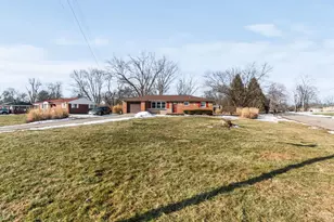 5623 Kay Dr, Miami Township, OH 45150 - Photo 2