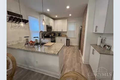 2863 Marshall Avenue, Cincinnati, OH 45225 - Photo 6