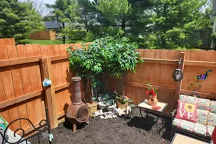 9570 Stateland Ct, Colerain Township, OH 45251 - Photo 22