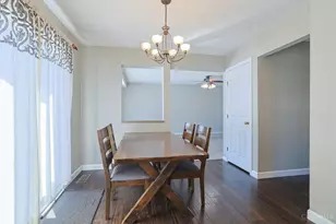 5426 Shady Meadows Dr, Fairfield Township, OH 45011 - Photo 8