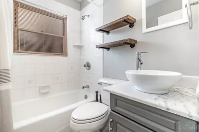 4153 Paxton Woods Lane, Cincinnati, OH 45209 - Photo 14