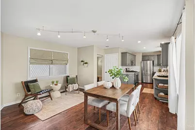 4153 Paxton Woods Lane, Cincinnati, OH 45209 - Photo 6