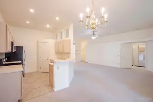 810 Southmeadow Circle, Cincinnati, OH 45231 - Photo 8