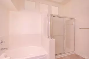 810 Southmeadow Circle, Cincinnati, OH 45231 - Photo 18