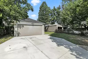 4131 Thirty Second Ave, Cincinnati, OH 45209 - Photo 32