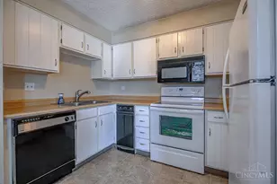 6 Camelot Ct, Fairfield, OH 45014 - Photo 8