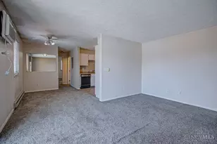 6 Camelot Ct, Fairfield, OH 45014 - Photo 2