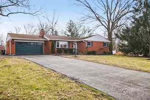 7540 Robin Dr, Maineville, OH 45039 - Photo 2