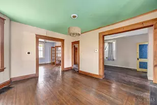 1506 Dixmont Ave, Cincinnati, OH 45207 - Photo 10