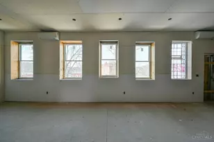 1913 Central Ave, Cincinnati, OH 45214 - Photo 12