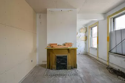 1913 Central Avenue, Cincinnati, OH 45214 - Photo 24