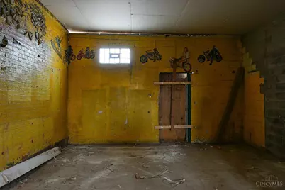 1913 Central Avenue, Cincinnati, OH 45214 - Photo 50