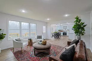 6210 N Shadowhill Way, Miami Township, OH 45140 - Photo 10